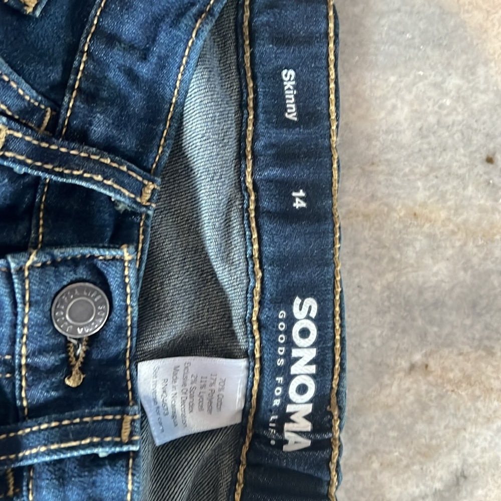 Kids Jeans - Picture 4 of 6